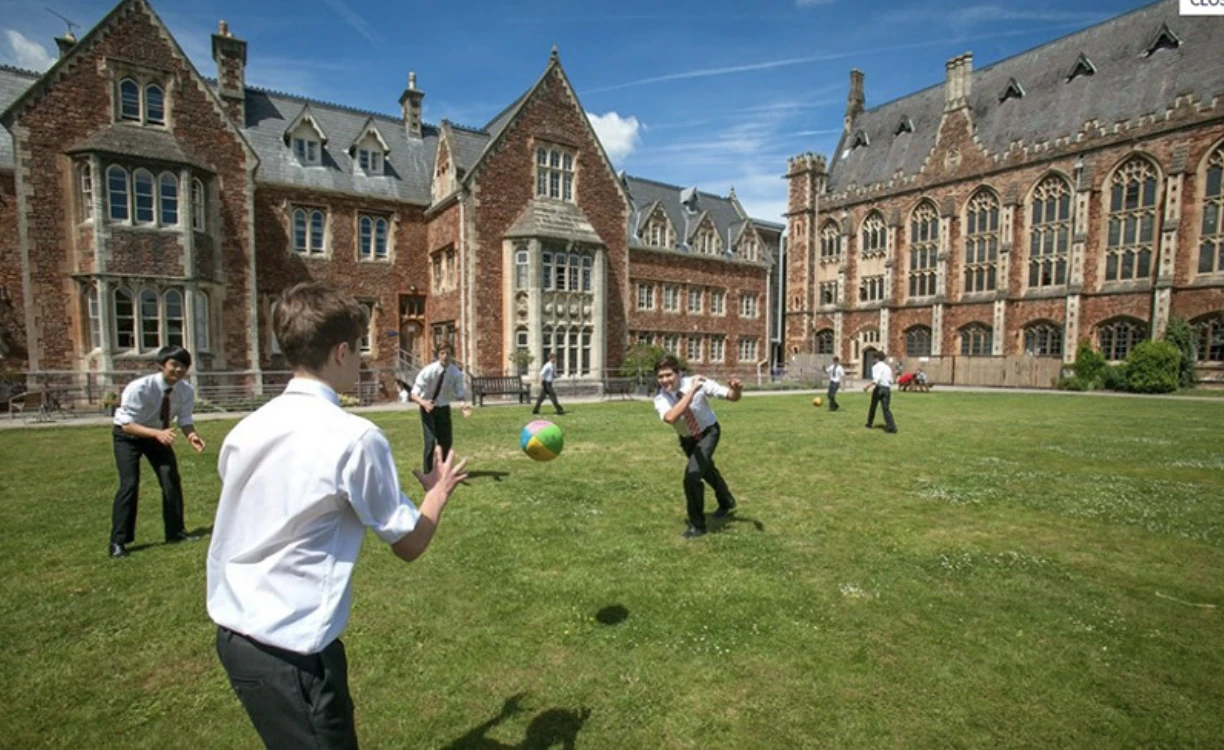 Clifton College